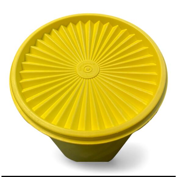 Tupperware 16 Cup Servalier Canister 1222 Lid Seal 808 Yellow Food Storage VTG - Picture 3 of 9
